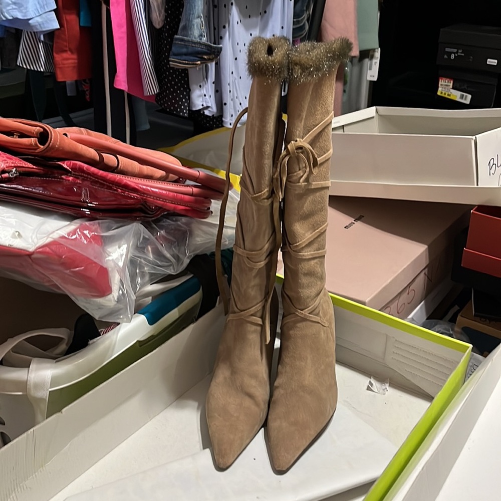 Steve Madden Suede boot - Picture 5 of 6